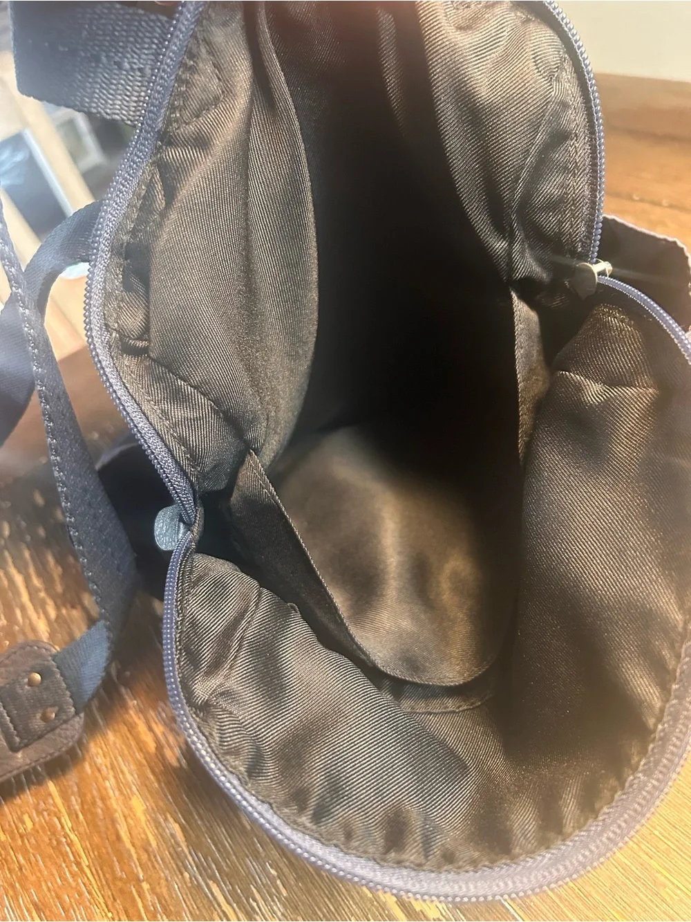 Sakroots Loyola Convertible backpack/shoulderbag
